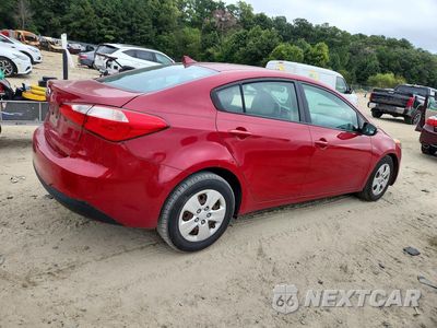 Trzecie zdjęcie samochodu z tyłu: 2016 KIA FORTE LX VIN:KNAFX4A62G5500882 - miniatura