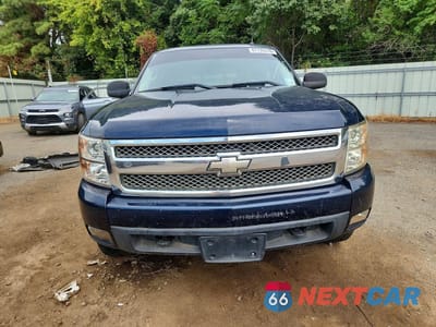 Piąte zdjęcie samochodu w środku: 2008 CHEVROLET SILVERADO K1500 VIN:3GCEK13Y88G303316 - miniatura