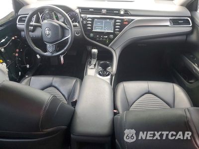 Zdjęcie 8 z 13 samochodu: 2018 TOYOTA CAMRY SE VIN:4T1B11HK3JU613463 - miniatura