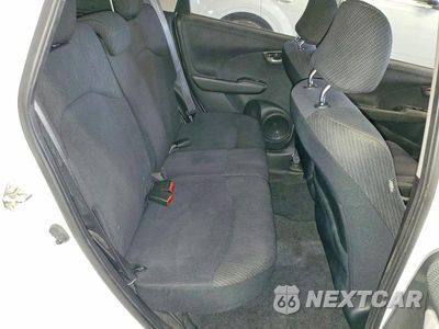 Zdjęcie 10 z 12 samochodu: 2012 HONDA FIT SPORT VIN:JHMGE8H57CC022982 - miniatura