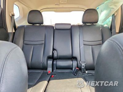 Zdjęcie 10 z 13 samochodu: 2020 NISSAN ROGUE SL VIN:5N1AT2MT3LC761986 - miniatura