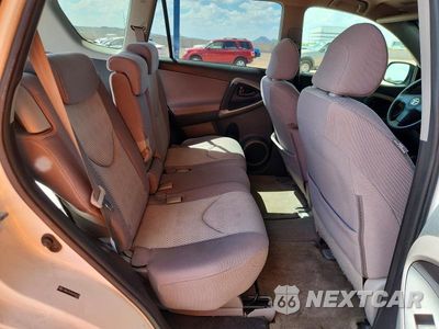 Zdjęcie 11 z 14 samochodu: 2006 TOYOTA RAV4 BASE VIN:JTMBK33V466003470 - miniatura