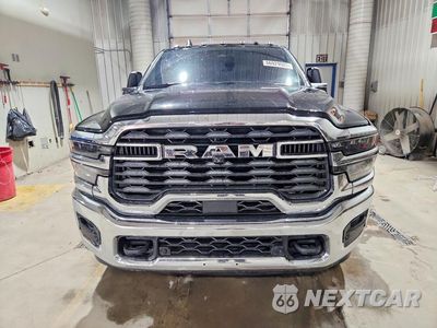 Piąte zdjęcie samochodu w środku: 2025 RAM 2500 TRADESMAN VIN:3C63R5CL1SG503029 - miniatura
