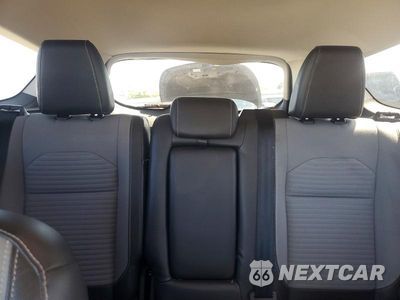 Zdjęcie 10 z 14 samochodu: 2017 FORD ESCAPE SE VIN:1FMCU0GD6HUE92107 - miniatura