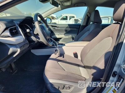 Zdjęcie 7 z 12 samochodu: 2019 TOYOTA CAMRY LE VIN:4T1B11HK2KU821156 - miniatura