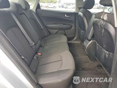Zdjęcie 10 z 12 samochodu: 2018 KIA OPTIMA LX VIN:5XXGT4L36JG261765 - miniatura