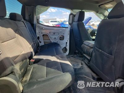 Zdjęcie 10 z 13 samochodu: 2025 CHEVROLET SILVERADO K1500 VIN:3GCUKAED0SG226275 - miniatura
