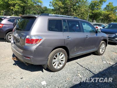 Trzecie zdjęcie samochodu z tyłu: 2013 TOYOTA HIGHLANDER HYBRID LIMITED VIN:JTEDC3EH0D2019193 - miniatura