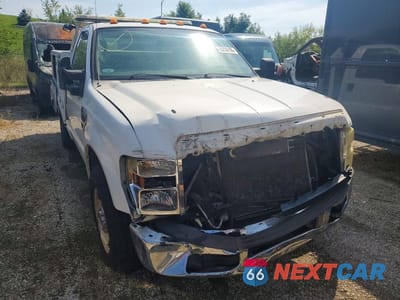Piąte zdjęcie samochodu w środku: 2008 FORD F350 SRW SUPER DUTY VIN:1FDWF34518EB52346 - miniatura