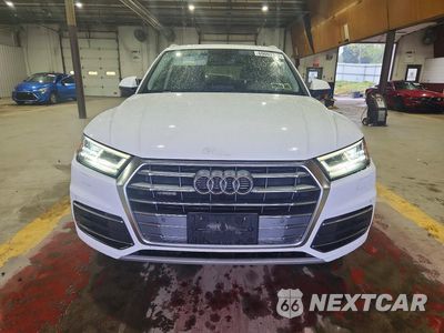 Piąte zdjęcie samochodu w środku: 2019 AUDI Q5 PREMIUM PLUS VIN:WA1BNAFY4K2104974 - miniatura