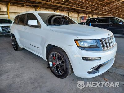 Czwarte zdjęcie samochodu z boku: 2015 JEEP GRAND CHEROKEE SRT-8 VIN:1C4RJFDJ6FC190520 - miniatura