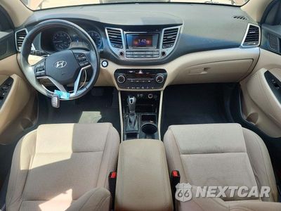 Zdjęcie 8 z 13 samochodu: 2016 HYUNDAI TUCSON SPORT VIN:KM8J33A20GU087006 - miniatura