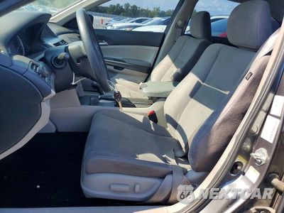 Zdjęcie 7 z 13 samochodu: 2011 HONDA ACCORD LXP VIN:1HGCP2F41BA066215 - miniatura