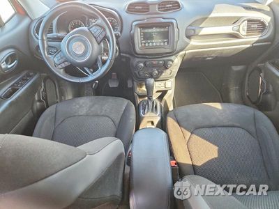 Zdjęcie 8 z 12 samochodu: 2020 JEEP RENEGADE LATITUDE VIN:ZACNJABB9LPL83116 - miniatura