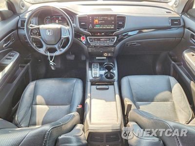Zdjęcie 8 z 13 samochodu: 2019 HONDA PILOT ELITE VIN:5FNYF6H06KB083947 - miniatura