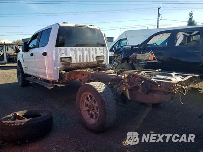 Drugie zdjęcie samochodu z przodu: 2021 FORD F350 SUPER DUTY VIN:1FD8W3FT0MEC55191 - miniatura