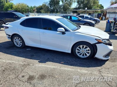 Czwarte zdjęcie samochodu z boku: 2024 TOYOTA CAMRY LE VIN:4T1C11AK4RU220095 - miniatura