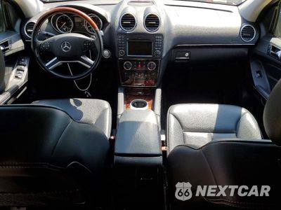 Zdjęcie 8 z 13 samochodu: 2010 MERZ GL CLASS GL450 4D SU VIN:4JGBF7BE9AA556579 - miniatura