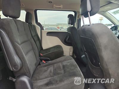 Zdjęcie 11 z 14 samochodu: 2016 DODGE GRAND CARAVAN SE VIN:2C4RDGBG6GR196024 - miniatura