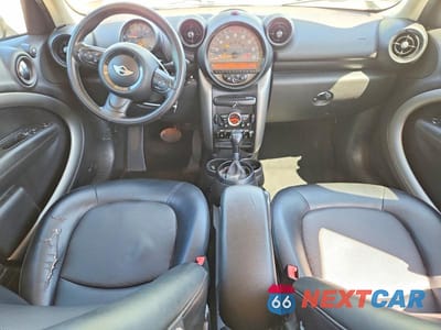 Zdjęcie 8 z 14 samochodu: 2015 MINI COOPER COUNTRYMAN VIN:WMWZB3C57FWR45928 - miniatura