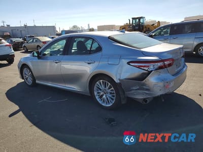 Drugie zdjęcie samochodu z przodu: 2018 TOYOTA CAMRY HYBRID XLE VIN:4T1B21HK9JU005489 - miniatura