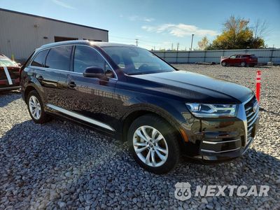 Czwarte zdjęcie samochodu z boku: 2019 AUDI Q7 PREMIUM VIN:WA1AAAF71KD007606 - miniatura