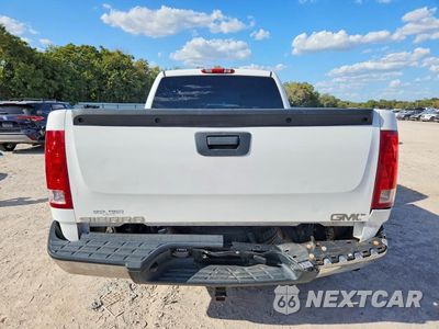 Zdjęcie 6 z 12 samochodu: 2007 GMC NEW SIERRA C1500 VIN:2GTEC19J871547336 - miniatura
