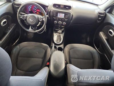 Zdjęcie 8 z 12 samochodu: 2015 KIA SOUL BASE VIN:KNDJN2A25F7150400 - miniatura