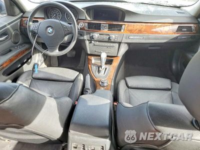 Zdjęcie 8 z 13 samochodu: 2011 BMW 328 I SULEV VIN:WBAPH5C56BA448331 - miniatura