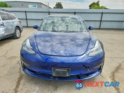 Piąte zdjęcie samochodu w środku: 2022 TESLA MODEL 3 VIN:5YJ3E1EA5NF288869 - miniatura