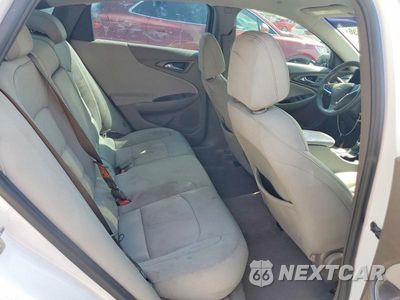 Zdjęcie 10 z 12 samochodu: 2021 CHEVROLET MALIBU LT VIN:1G1ZD5ST3MF005107 - miniatura