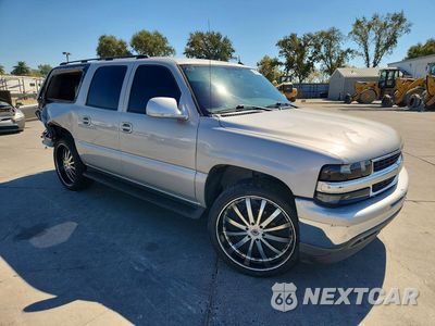 Czwarte zdjęcie samochodu z boku: 2005 CHEVROLET SUBURBAN C1500 VIN:1GNEC16Z85J178000 - miniatura