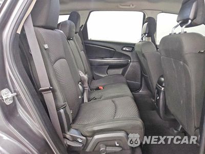 Zdjęcie 11 z 13 samochodu: 2020 DODGE JOURNEY SE VIN:3C4PDCAB3LT254393 - miniatura