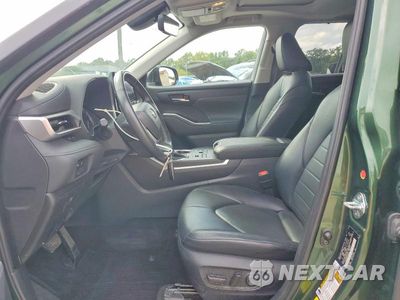 Zdjęcie 7 z 14 samochodu: 2023 TOYOTA HIGHLANDER XLE VIN:5TDKDRBH7PS503746 - miniatura