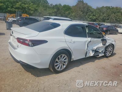 Trzecie zdjęcie samochodu z tyłu: 2023 TOYOTA CAMRY LE VIN:4T1R11AK3PU152623 - miniatura