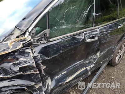Zdjęcie 7 z 13 samochodu: 2017 HONDA PILOT TOURING VIN:5FNYF6H91HB055903 - miniatura