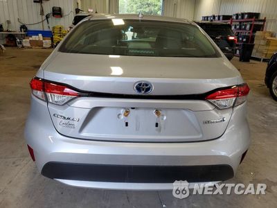 Zdjęcie 6 z 12 samochodu: 2021 TOYOTA COROLLA LE VIN:JTDEAMDE1MJ032505 - miniatura