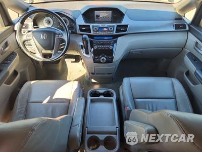Zdjęcie 8 z 13 samochodu: 2011 HONDA ODYSSEY EXL VIN:5FNRL5H61BB068817 - miniatura