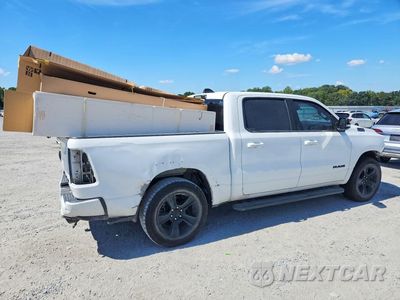 Trzecie zdjęcie samochodu z tyłu: 2021 RAM 1500 BIG HORN/LONE STAR VIN:1C6SRFFT4MN509057 - miniatura