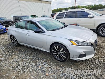 Czwarte zdjęcie samochodu z boku: 2019 NISSAN ALTIMA SR VIN:1N4BL4CV3KC146513 - miniatura