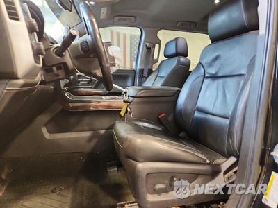 Zdjęcie 7 z 12 samochodu: 2017 GMC SIERRA K1500 SLT VIN:3GTU2NEJ0HG504971 - miniatura
