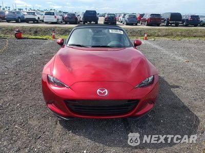 Piąte zdjęcie samochodu w środku: 2022 MAZDA MX-5 MIATA GRAND TOURING VIN:JM1NDAD77N0503118 - miniatura