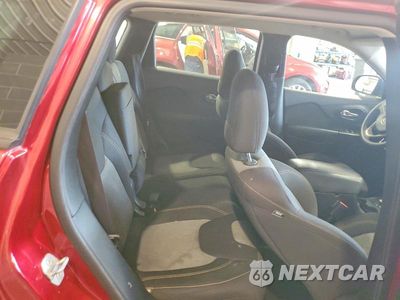 Zdjęcie 11 z 13 samochodu: 2015 JEEP CHEROKEE SPORT VIN:1C4PJLAB6FW761392 - miniatura
