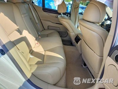 Zdjęcie 10 z 12 samochodu: 2017 LEXUS LS 460 VIN:JTHBL5EFXH5143920 - miniatura