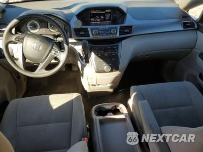Zdjęcie 8 z 13 samochodu: 2013 HONDA ODYSSEY EX VIN:5FNRL5H4XDB051256 - miniatura