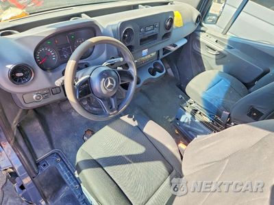 Zdjęcie 8 z 13 samochodu: 2019 MERCEDES-BENZ SPRINTER 2500/3500 DELIVERY VAN VIN:WD4PF0CD5KP057645 - miniatura