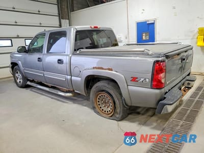 Drugie zdjęcie samochodu z przodu: 2007 CHEVROLET SILVERADO K1500 CLASSIC CREW CAB VIN:2GCEK13Z471104523 - miniatura