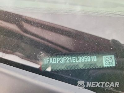 Zdjęcie 12 z 12 samochodu: 2014 FORD FOCUS SE VIN:1FADP3F21EL395910 - miniatura