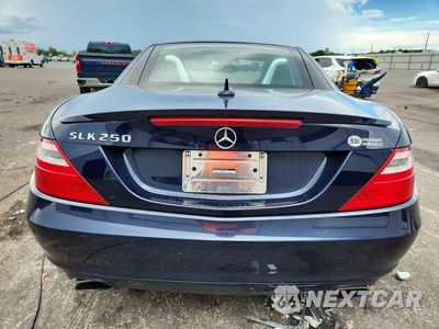 Zdjęcie 6 z 12 samochodu: 2013 MERCEDES-BENZ SLK 250 VIN:WDDPK4HA5DF051810 - miniatura
