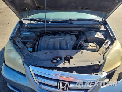 Zdjęcie 12 z 13 samochodu: 2006 HONDA ODYSSEY EXL VIN:5FNRL38756B019798 - miniatura